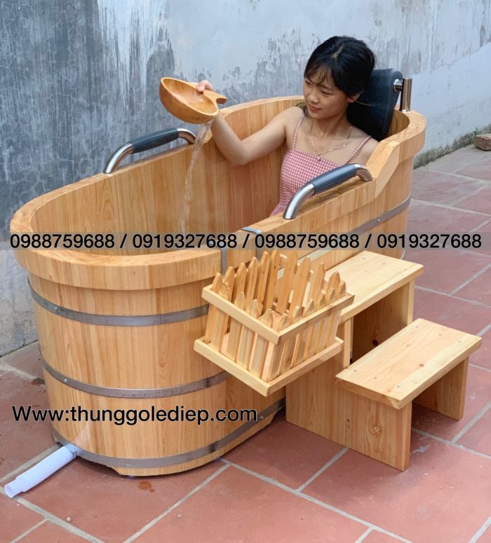 bồn tắm gỗ oval cao cấp